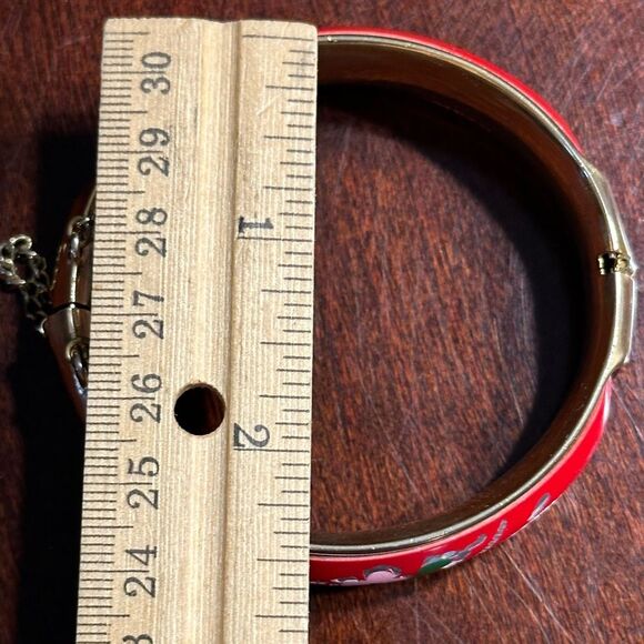 Vintage Red Pink Flower Enamel Hinged Bangle Bracelet with safety chain - Picture 3 of 6